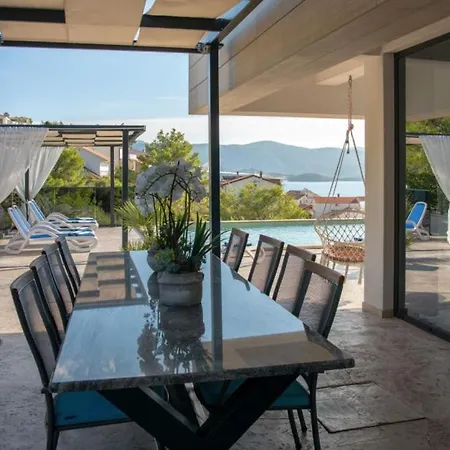 Mara In Komarna By Guide 빌라