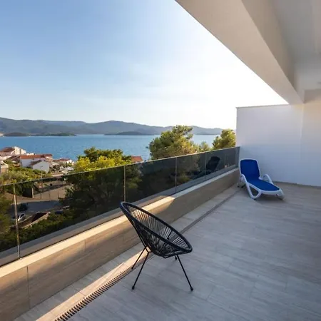 Mara In Komarna By Guide 빌라