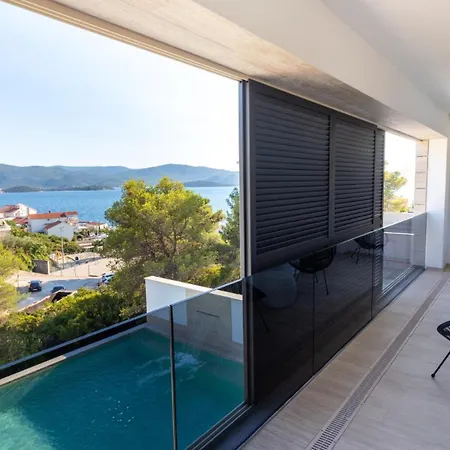 Mara In Komarna By Guide Vila *