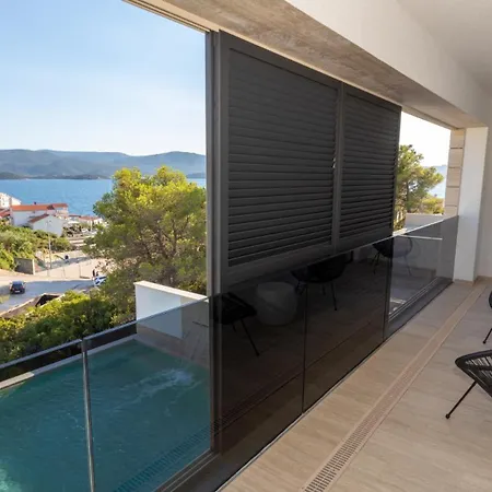 Mara In Komarna By Guide Vila